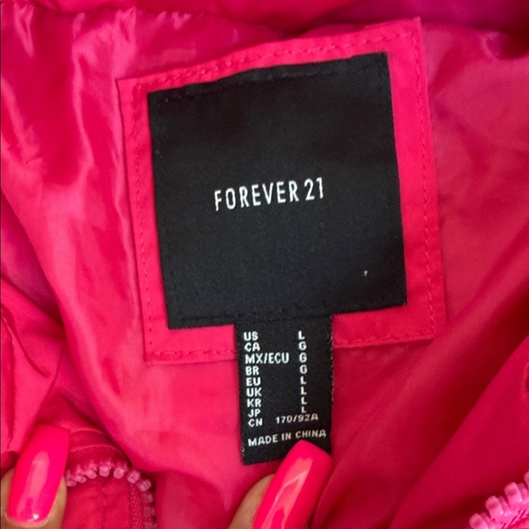 Forever 21 Bright Pink Women’s Puffer Jacket - Picture 2 of 5